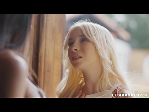 ❤️ Dziewczyna wraca do domu kilka miesięcy później i kończy się na tym, że zjada cipkę macochy ❤️ Russian porn at pl.porno-filmy.ru ❌️